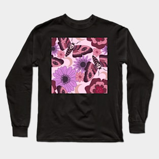 Purple skull moth Long Sleeve T-Shirt